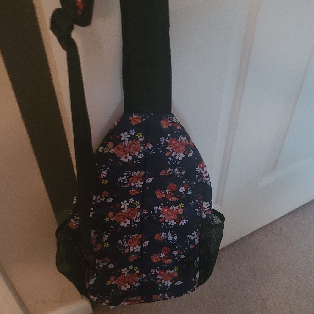 Mosiso Backpack - Picture 3 of 6